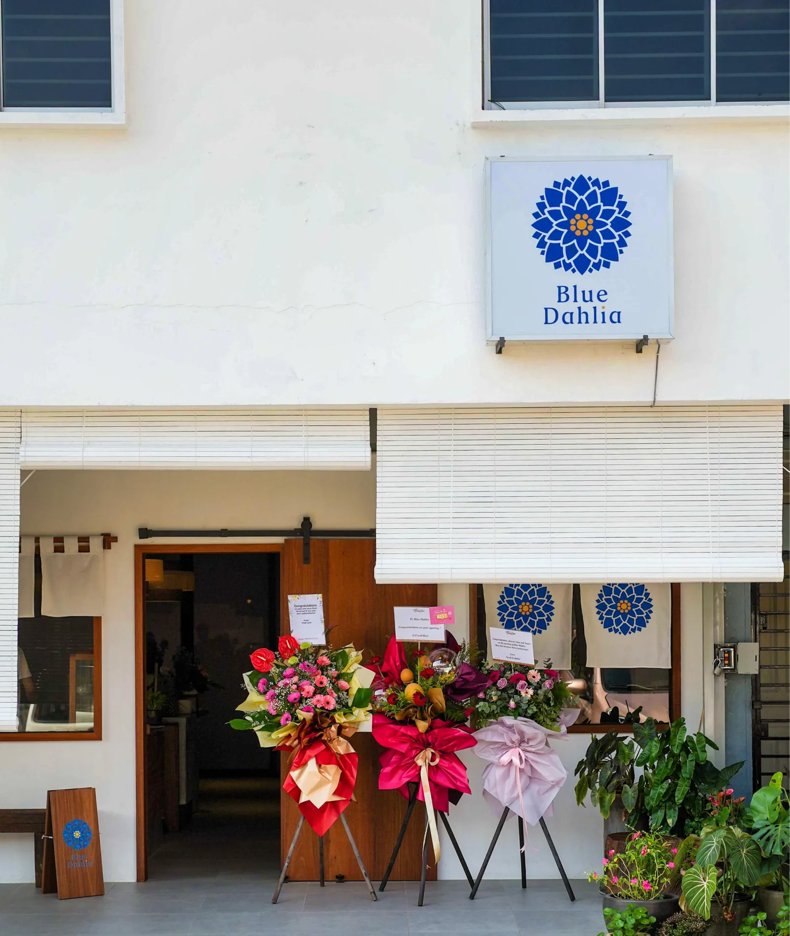 Blue Dahlia Café storefront